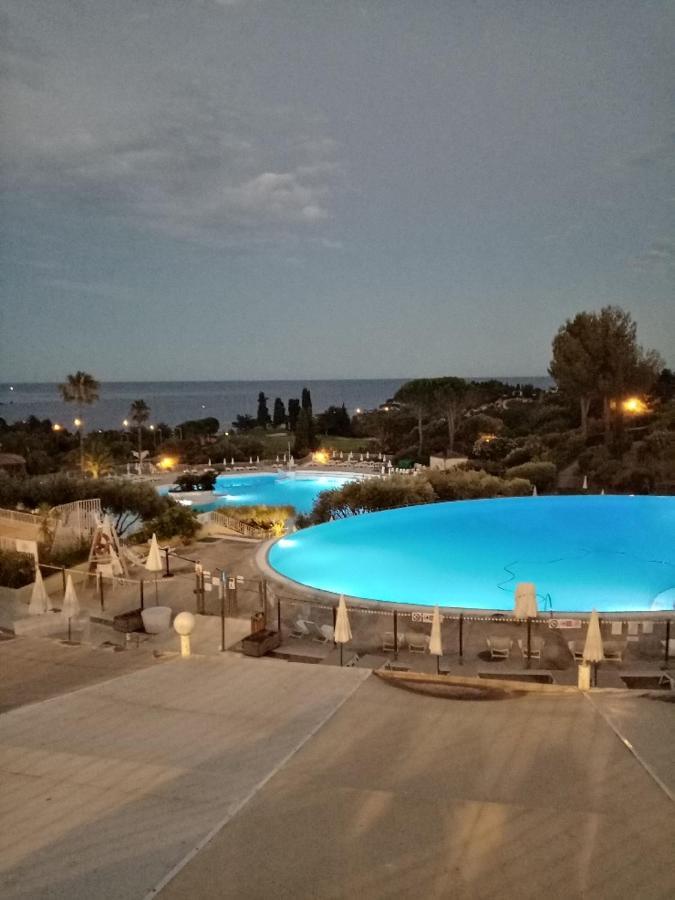 Cap Esterel Studio H3 Saint-Raphaël Dış mekan fotoğraf